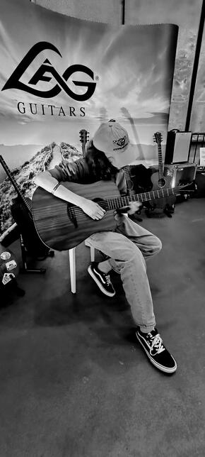 Guitar Heaven 2025